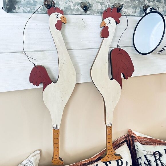 Vintage Primitive Rustic Farmhouse Hanging Wooden Oversized Chickens - Picture 3 of 9